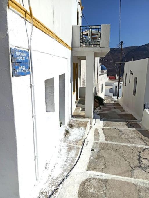 Апартаменты Στου Βάρδα, Χώρα, Σέριφος Экстерьер фото